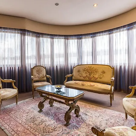 Luxury & Wide Av. Da Republica Lissabon