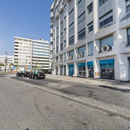 Luxury & Wide Av. Da Republica Apartment